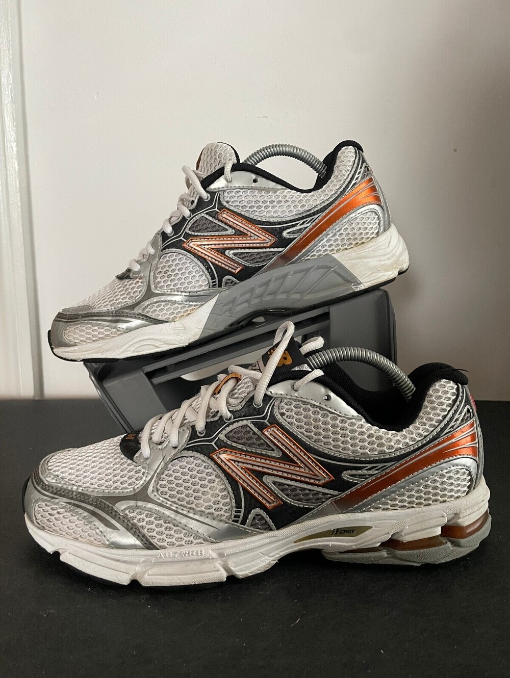 NEW BALANCE 770